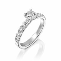 טבעת אירוסין יהלומי צד "גיגי"