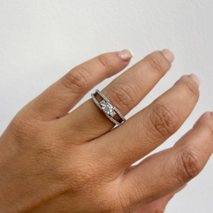 טבעת "קלי" מיוחדת