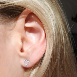 עגילים לב פתוח