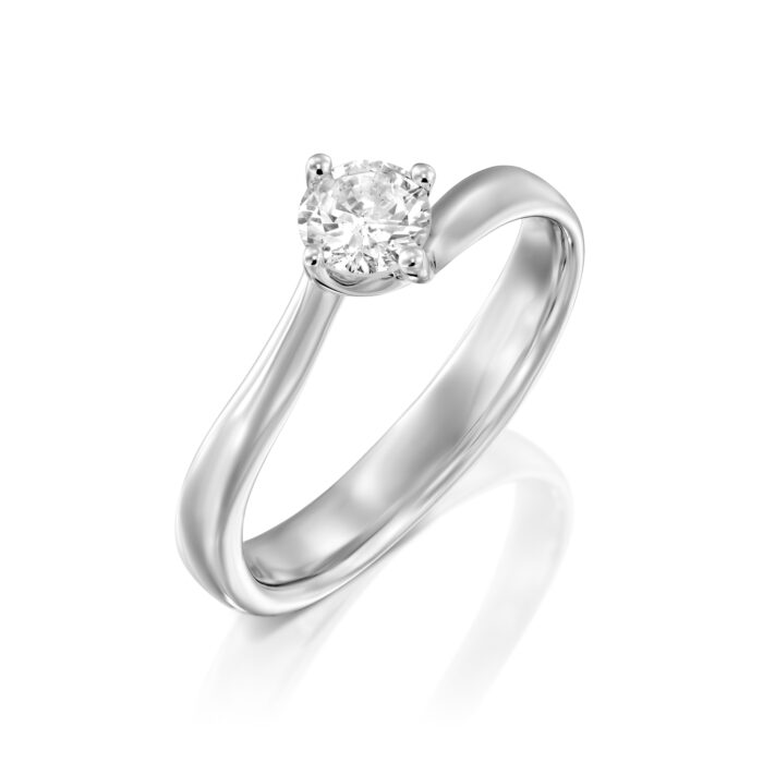 טבעת "הילה" אמרלד