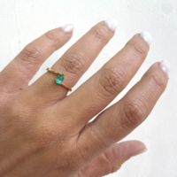 טבעת "ניב" טיפה אמרלד