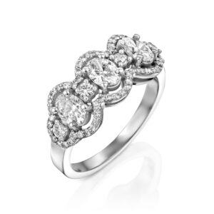 טבעת יהלומים אובל "מלודין"