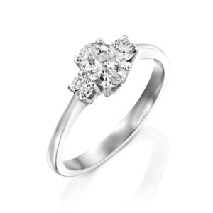 טבעת אירוסין יהלום אובל "שירי"