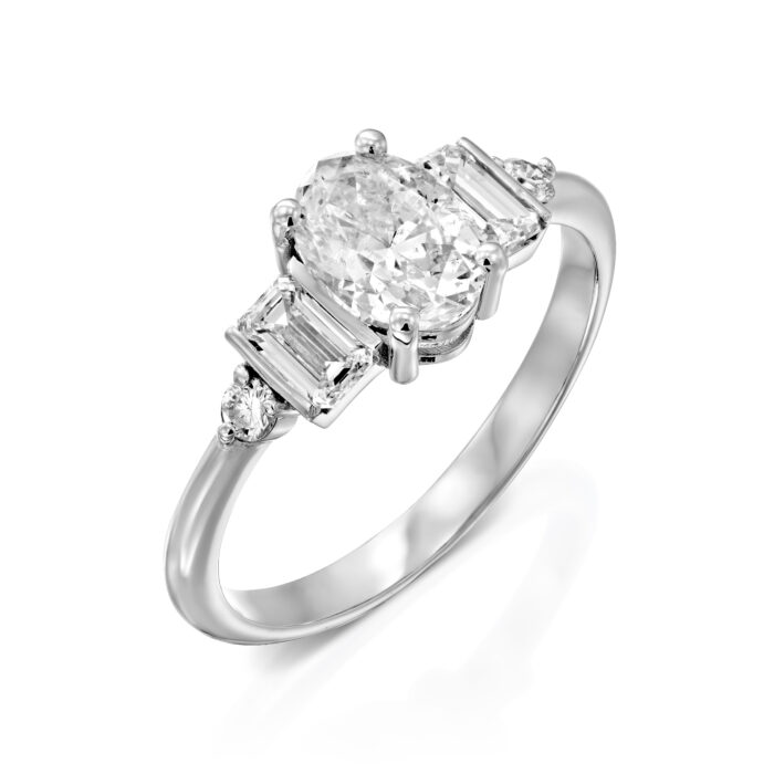 טבעת אירוסין יהלום אובל "טיילור"