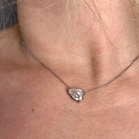 שרשרת סוליטר טיפה לצד יהלום מעבדה "מוניק"