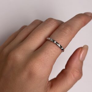 טבעת איטרנטי שבעה יהלומים "רותי"