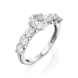 טבעת אירוסין יהלום אובל ״אדווה״