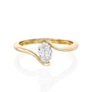 טבעת אירוסין יהלום אובל ״נטע״